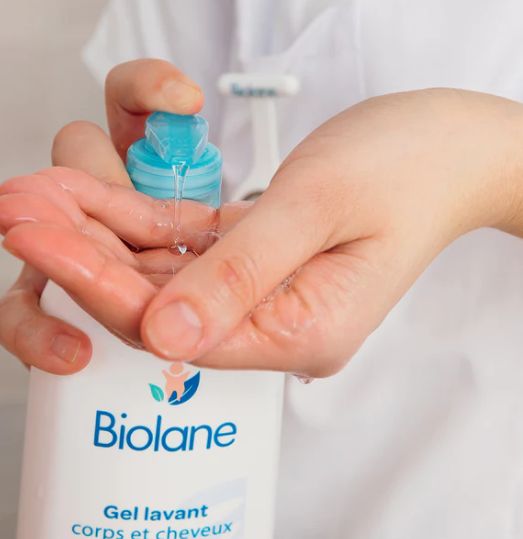 BIOLANE - EAU DE TOILETTE FRAICHEUR - Parfume Bébé après la Toilette -  Odeur